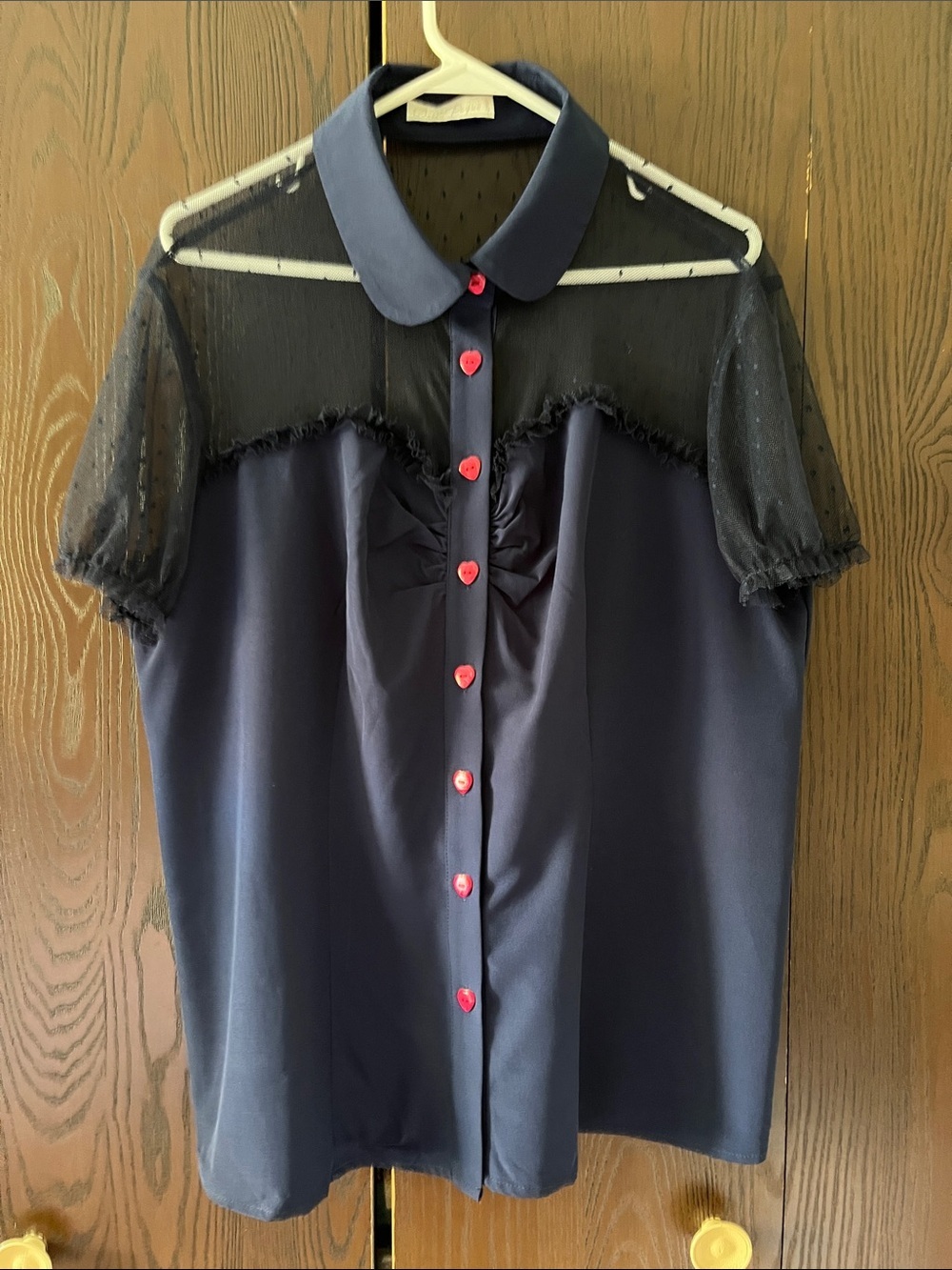Belle Poque short sleeved navy blue blouse with red heart buttons size 2XL